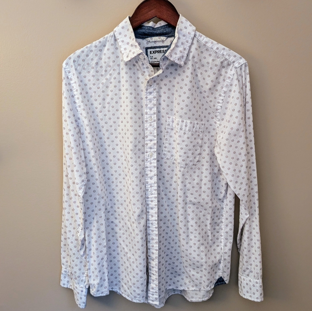 Express Slim Soft Wash Micro Print Shirt